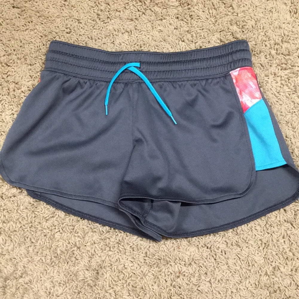 gray athletic shorts